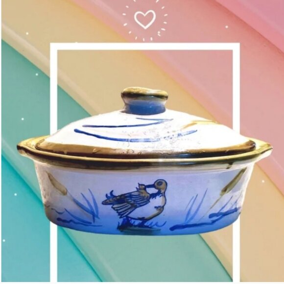 Louisville Pottery Stoneware Flying Duck Cooking dish - Picture 1 of 8